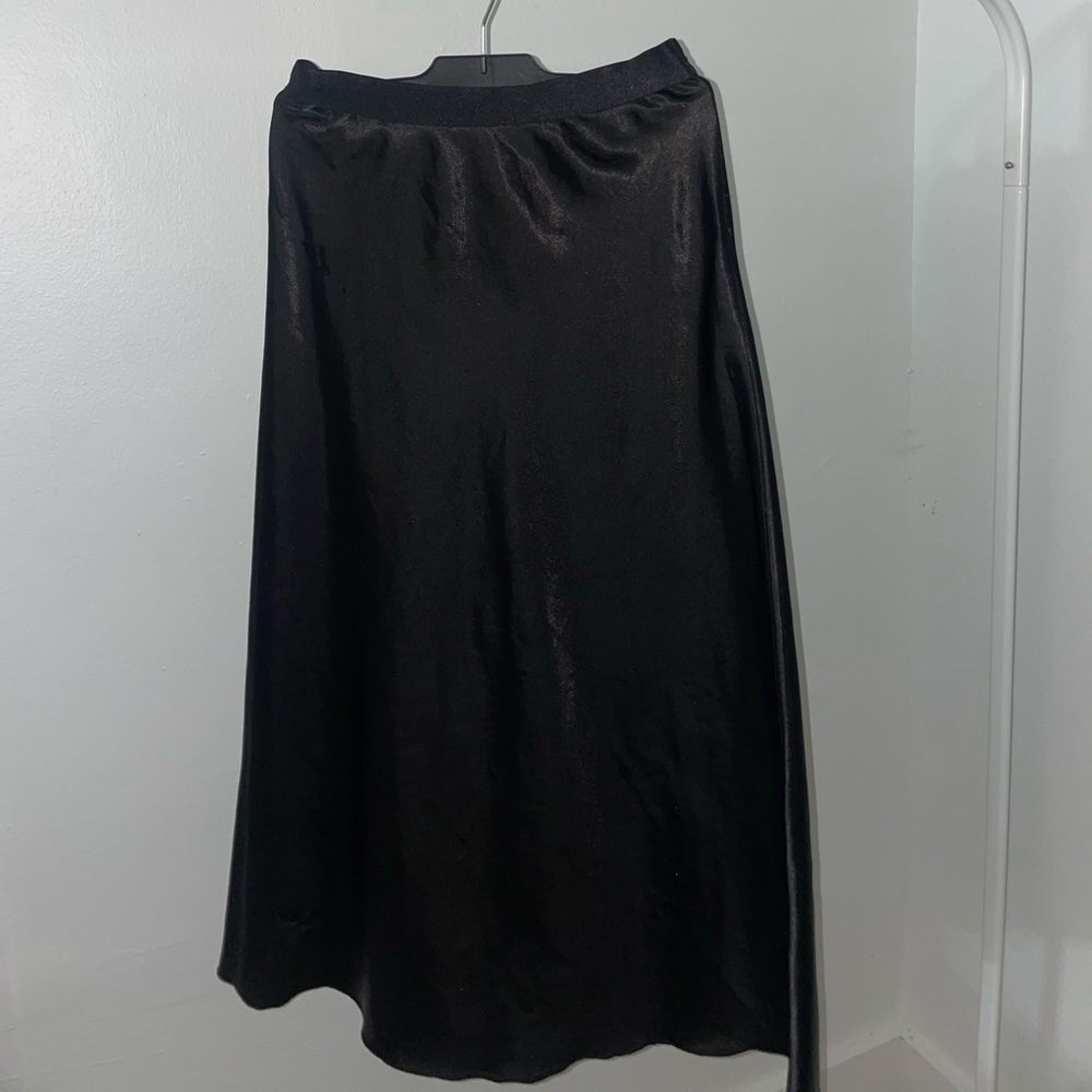 Long satin skirt